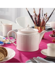 Tetera de porcelana blanca 2