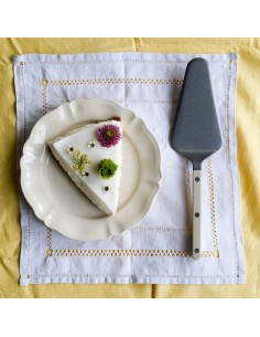 Servidor de Tarta Bistrot... 2