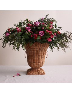 Jarrón Festoneado en Ratán